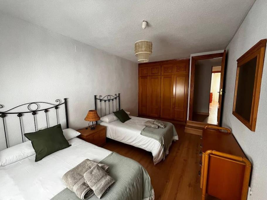 Casa De 5 Habitaciones Hasta 9 Plazas, La Casilla En Durcal, Granada المظهر الخارجي الصورة